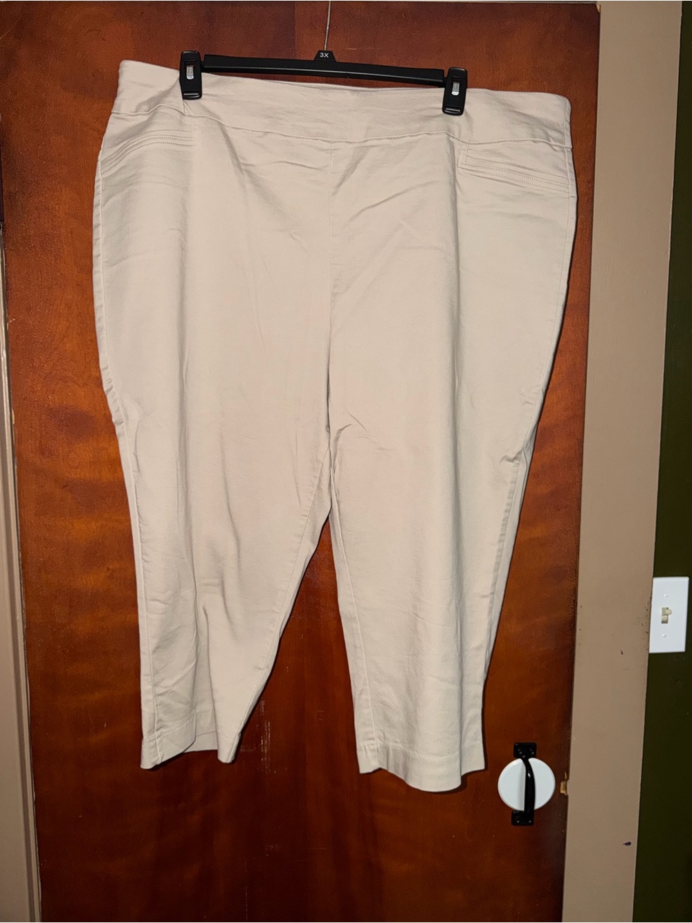 croft & barrow Women's Pull-On Capri Slacks - Cream